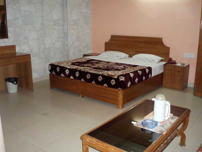 Hotel Ashoka International Νέο Δελχί Εξωτερικό φωτογραφία