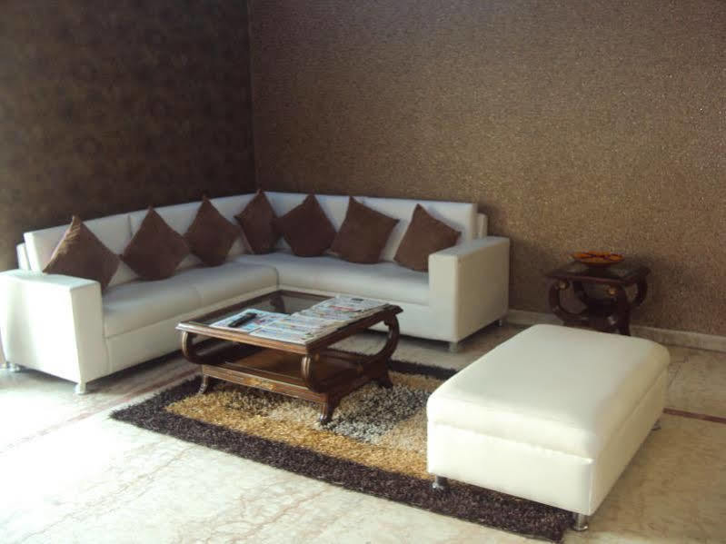 Hotel Ashoka International Νέο Δελχί Εξωτερικό φωτογραφία